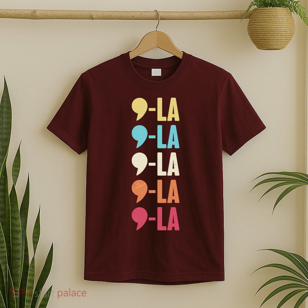 Vintage Retro Comma La Kamala Harris 2024 T-Shirt