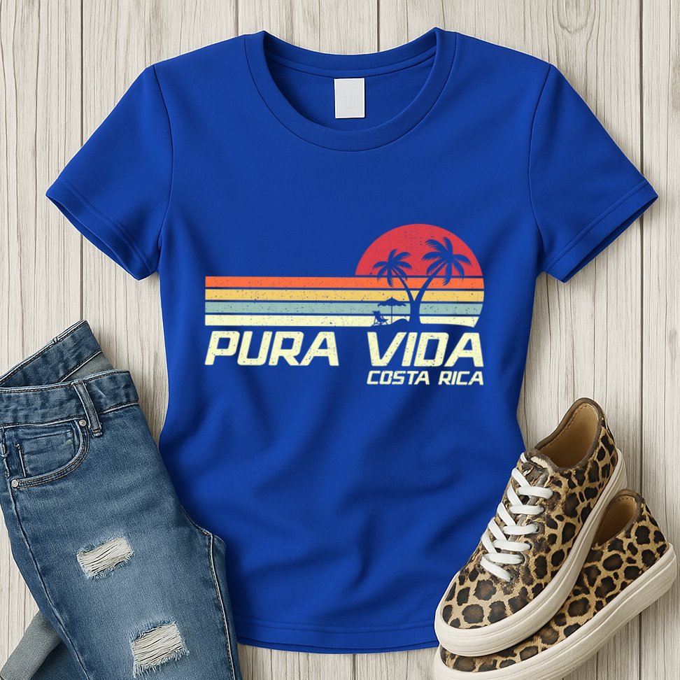 Vintage Retro Family Vacation Costa Rica Pura Vida Beach Gift Womens T-Shirt