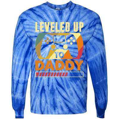 Vintage Retro I Leveled Up To Daddy Funny Promoted To Dad Gift Tie-Dye Long Sleeve Shirt