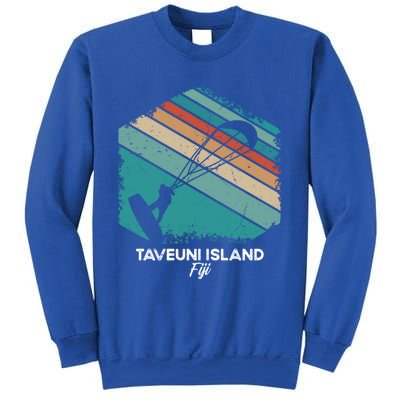 Vintage Retro Kitesurf Taveuni Island Kite Surfing Gift Sweatshirt