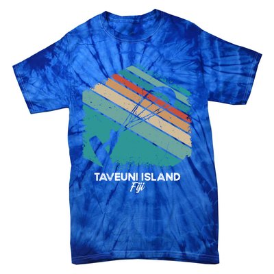 Vintage Retro Kitesurf Taveuni Island Kite Surfing Gift Tie-Dye T-Shirt