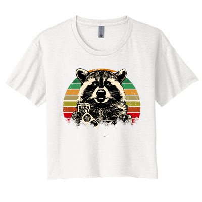 Vintage Raccoon Pizza And Beer Women's Crop Top Tee