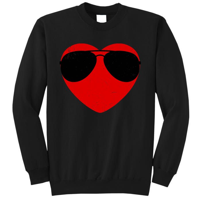 Vintage Retro Red Heart Tee Valentines Day Husband Boyfriend Sweatshirt