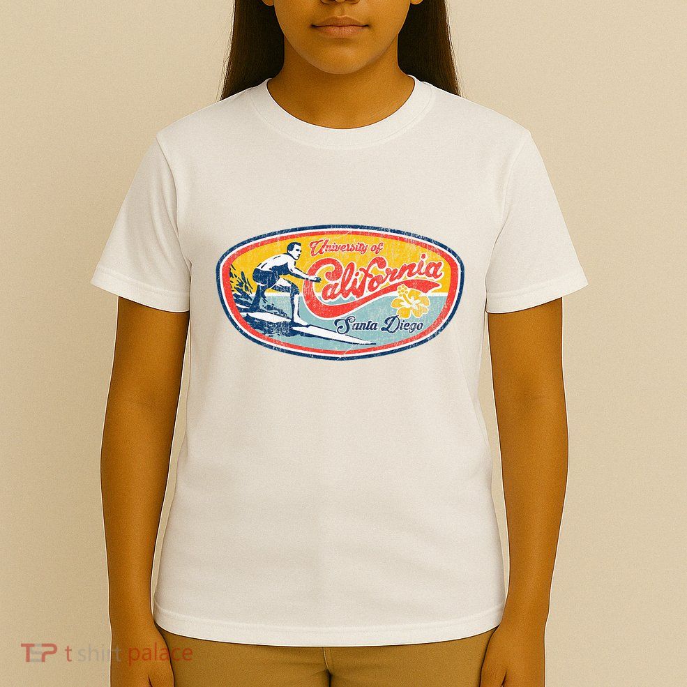 Vintage Retro Surf Style Ucsd T-Shirt