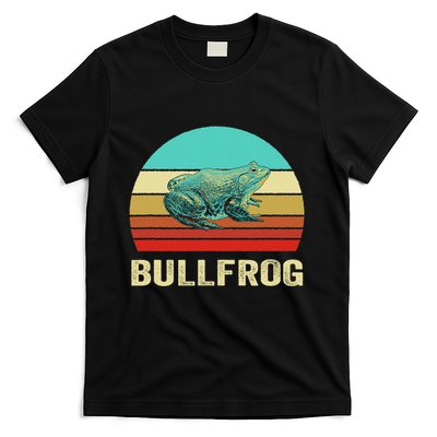 Vintage Retro Style Sunset Bullfrog T-Shirt