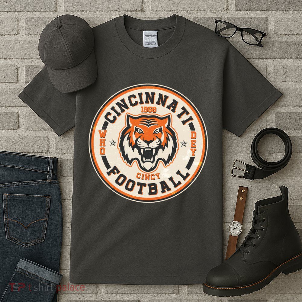 Vintage Roaring Tiger Football Logo Emblem Tall T-Shirt