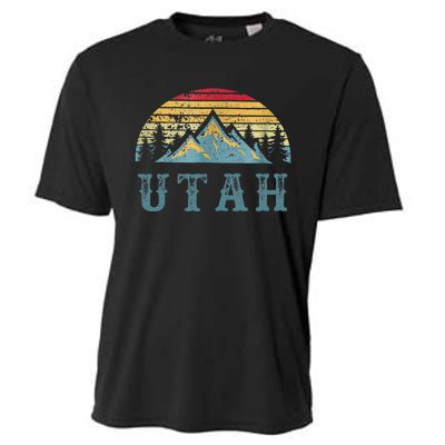 Vintage Retro Ut Utah U.S. Mountain State Cooling Performance Crew T-Shirt