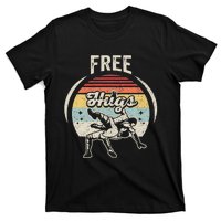 Vintage Retro Wrestling Funny Free Hugs Wrestling  T-Shirt