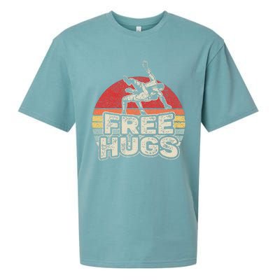 Vintage Retro Wrestling Funny Free Hugs Wrestling Sueded Cloud Jersey T-Shirt