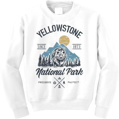 Vintage Retro Yellowstone National Park Hiking Kids Sweatshirt