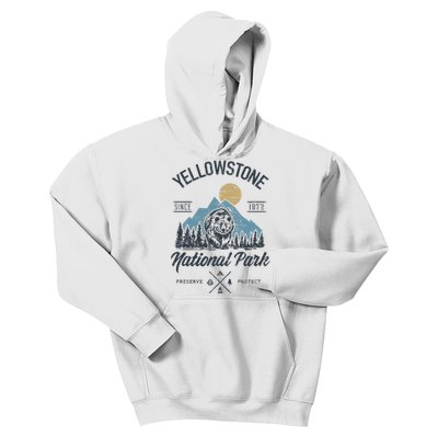 Vintage Retro Yellowstone National Park Hiking Kids Hoodie