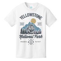 Vintage Retro Yellowstone National Park Hiking Kids T-Shirt