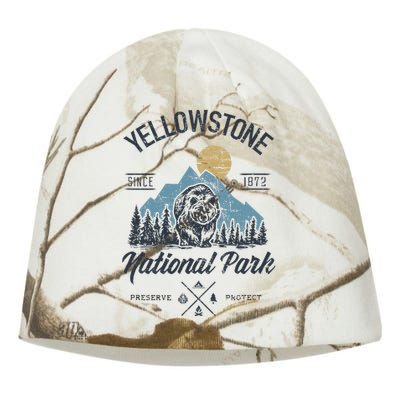 Vintage Retro Yellowstone National Park Hiking Kati - Camo Knit Beanie