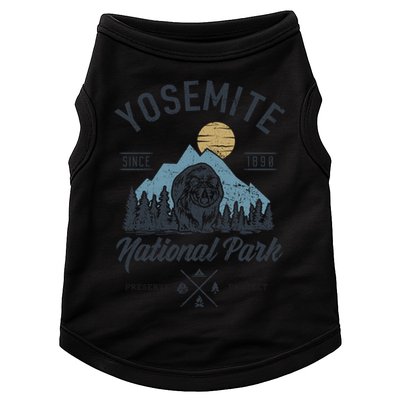 Vintage Retro Yosemite National Park Hiking Gift Doggie Tank