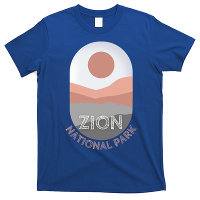 Vintage Retro Zion National Park Utah Arches Road Trip Tee Gift T-Shirt
