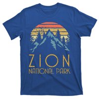 Vintage Retro Zion National Park Utah Gift T-Shirt