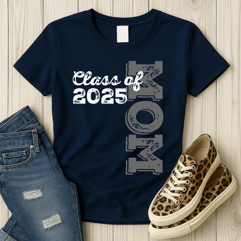 Vintage Senior 2025 Class Graduate Proud Mom Class Of 2025 Womens T-Shirt