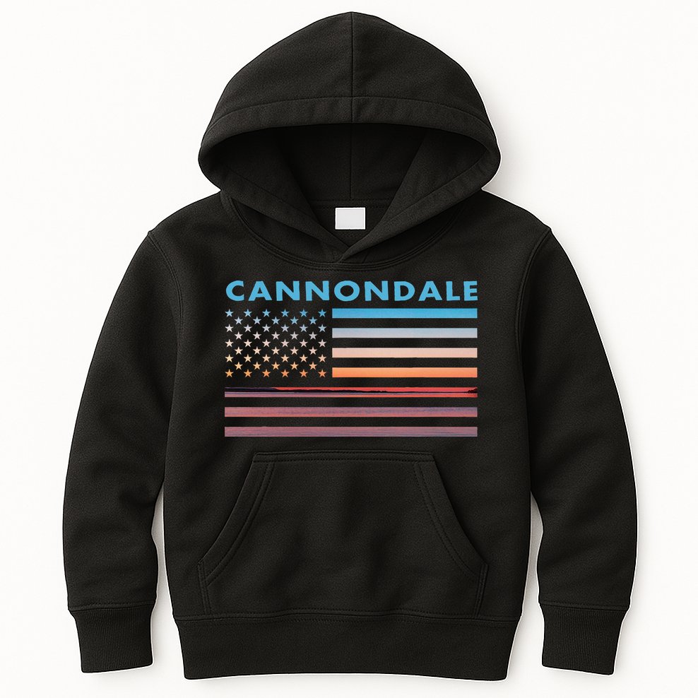 Vintage Sunset American Flag Cannondale Connecticut Kids Hoodie