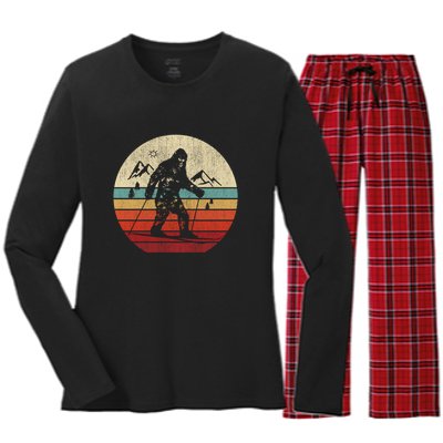 Vintage Skiing Bigfoot Funny Cute Sasquatch Ski Winter Gift Women's Long Sleeve Flannel Pajama Set 