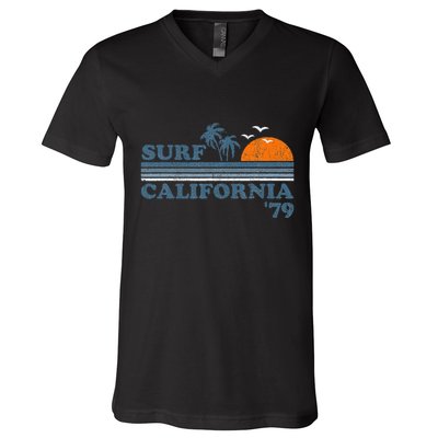 Vintage Surf California Beach Retro Sunset Surf 70s V-Neck T-Shirt