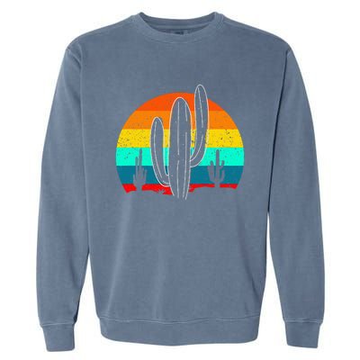 Vintage Saguaro Cactus Retro Arizona Desert Cactaceae Garment-Dyed Sweatshirt