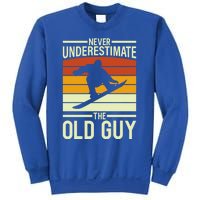 Vintage Snowboard Dad Snowboarding Fathers Day Design Gift Sweatshirt