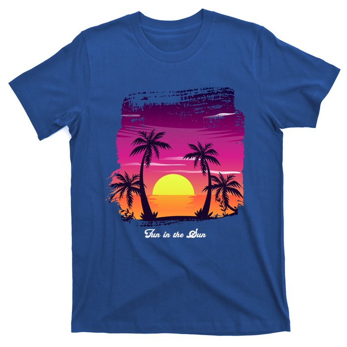 Vintage Sunset Fun In The Sun Summer Beach Funny Gift T-Shirt