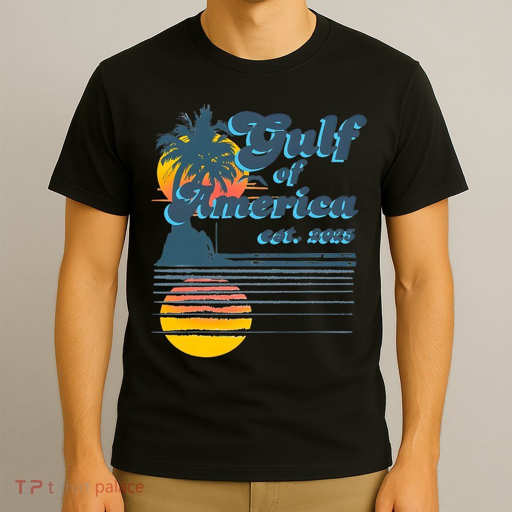 Vintage Style Gulf of USA America Beach Lovers Summer  T-Shirt