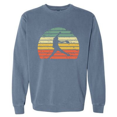 Vintage Softball Girl Pitching Silhouette Retro Sunset Garment-Dyed Sweatshirt