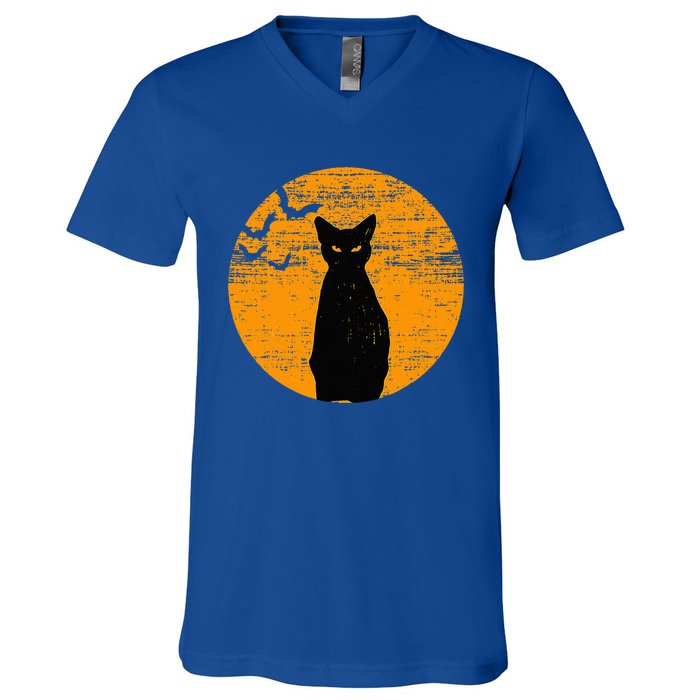 Vintage Scary Halloween Black Cat Costume Retro Moon Cat Mom V-Neck T-Shirt