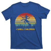 Vintage Scary Halloween I Smell Children Gift T-Shirt