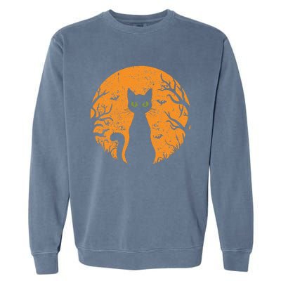 Vintage Scary Halloween Cat Costume Retro Cat Moon Gift Garment-Dyed Sweatshirt