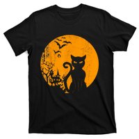 Vintage Scary Halloween Costume Black Cat Retro Moon Cat Mom T-Shirt