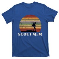 Vintage Scout Leader Scout Mom Cute Gift T-Shirt