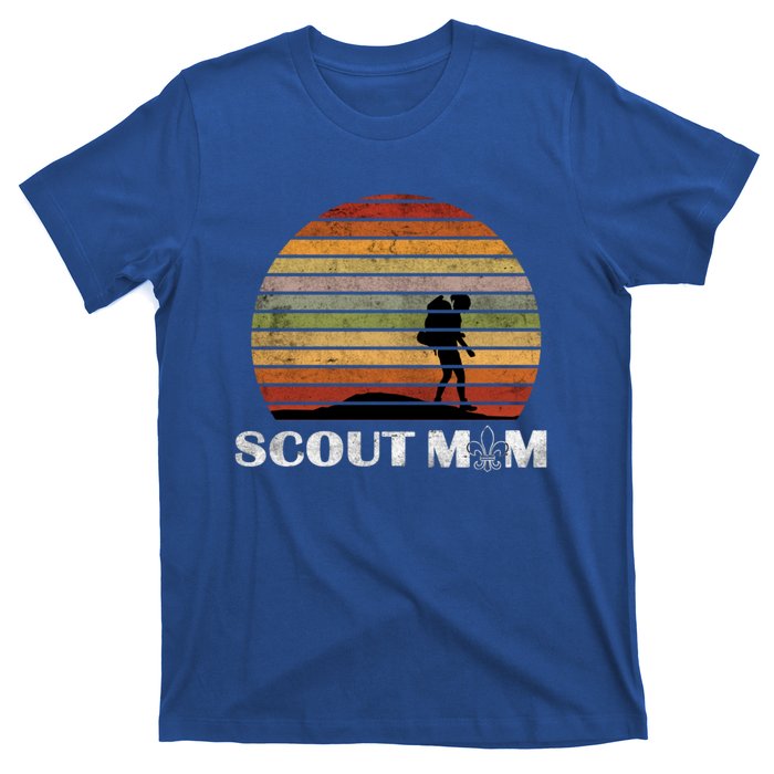 Vintage Scout Leader Scout Mom Cute Gift T-Shirt