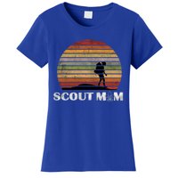 Vintage Scout Leader Scout Mom Cute Gift Women's T-Shirt