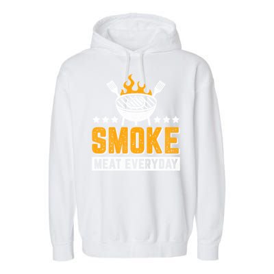 Vintage Smoke Meat Every Day Meat Eater Bbq Smoker Design Gift Garment-Dyed Fleece Hoodie