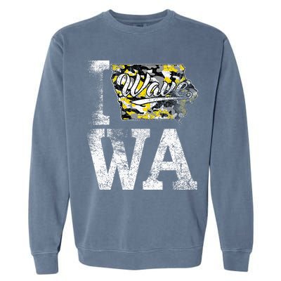 Vintage State of Iowa Trendy Wave Iowans Black Yellow Design Garment-Dyed Sweatshirt