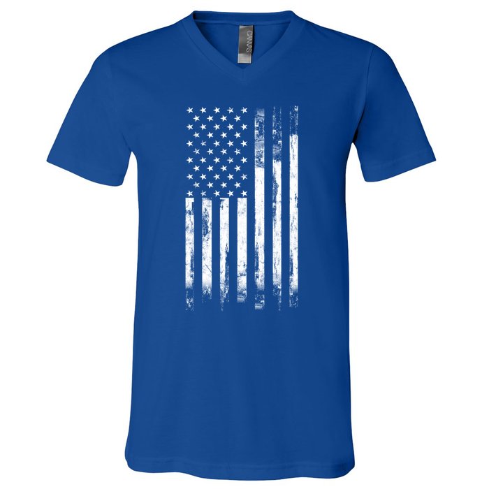 Vintage Style Patriotic Gift Distressed America Usa Flag Gift V-Neck T-Shirt