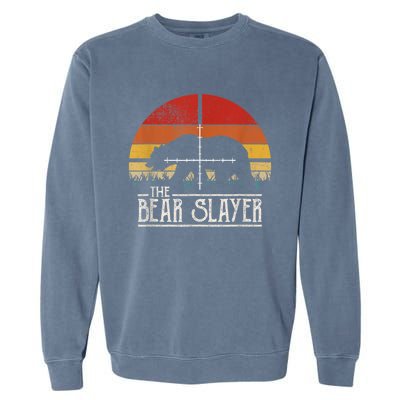 Vintage Sunset Retro Style Bear Hunting Bear Slayer Garment-Dyed Sweatshirt