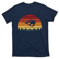 Vintage Sunset Snowboarding Gift For Snowboarders T-Shirt