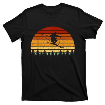 Vintage Sunset Skiing Gift For Skiers T-Shirt