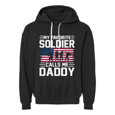 Vintage Style Usa Flag Soldier Daddy Army Father's Day Gift Garment-Dyed Fleece Hoodie