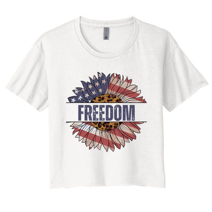 Vintage Sunflower USA Flag 4th Of July Women's Crop Top Tee