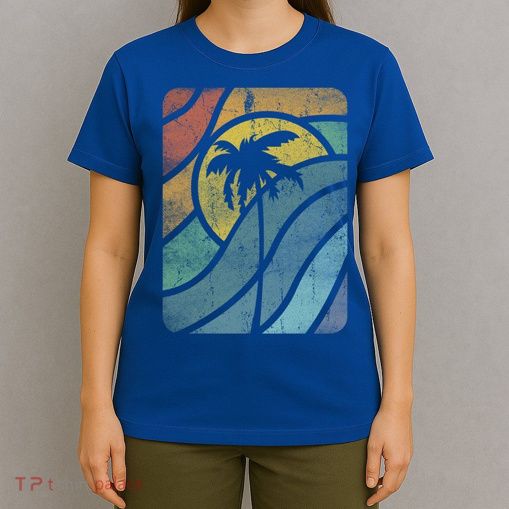 Vintage Summer Vacation Vibes Tee Sunset Sunrise Palms Vacay Great Gift T-Shirt