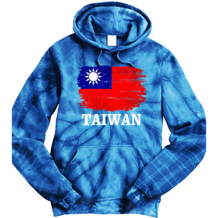 Vintage Taiwan Flag For Taiwanese Gift Cute Gift Tie Dye Hoodie