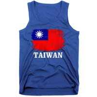 Vintage Taiwan Flag For Taiwanese Gift Cute Gift Tank Top