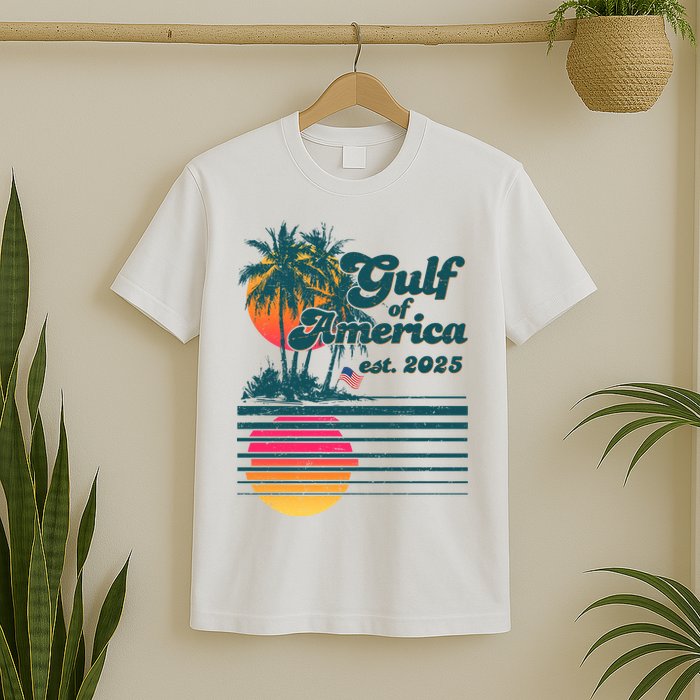Vintage Tropical Gulf Of America Est 2025 T-Shirt