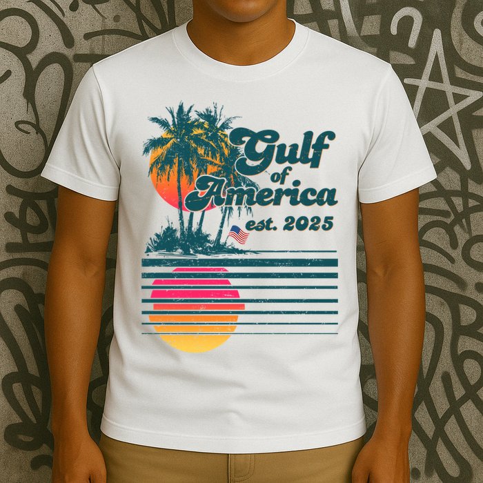 Vintage Tropical Gulf Of America Est 2025 T-Shirt