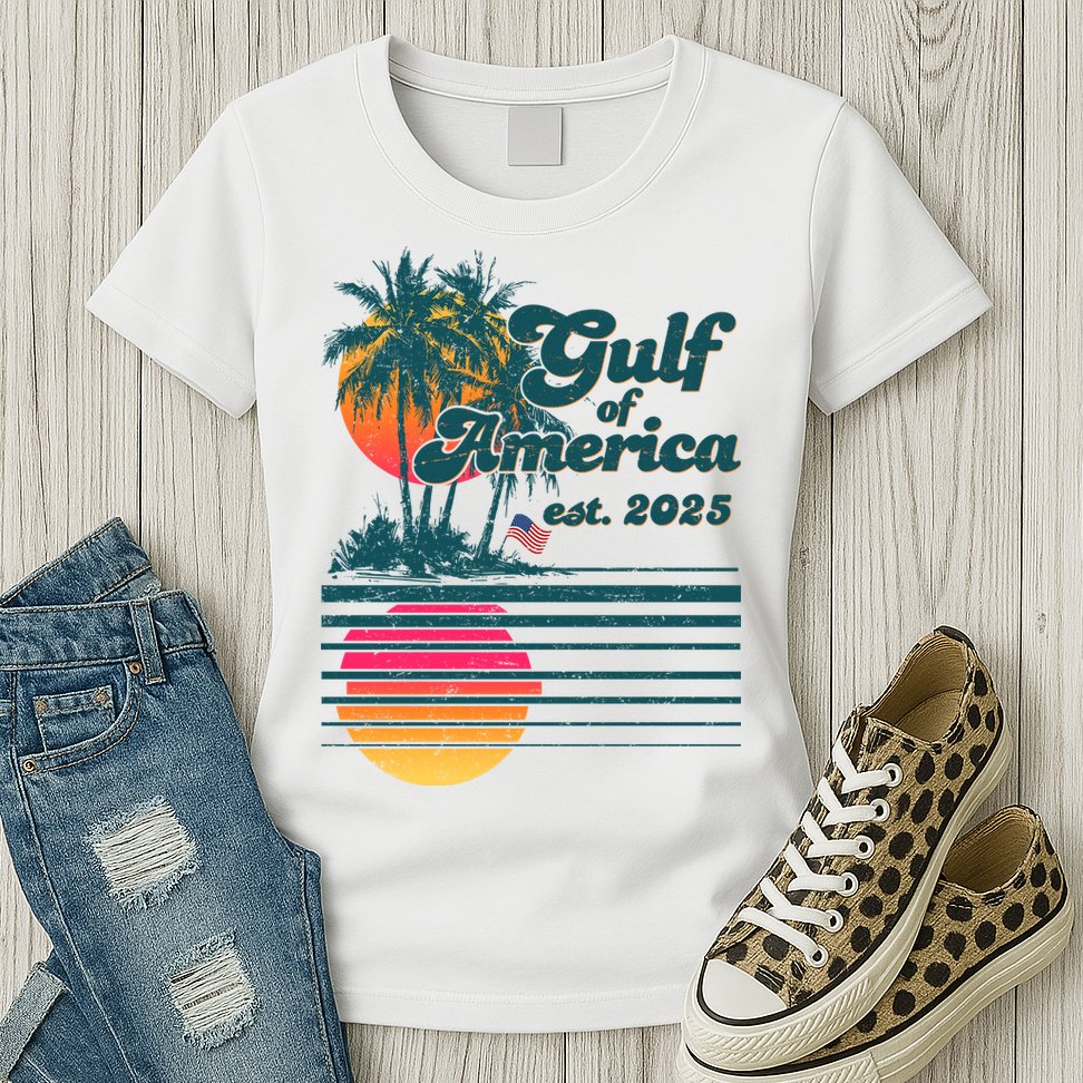 Vintage Tropical Gulf Of America Est 2025 Womens T-Shirt
